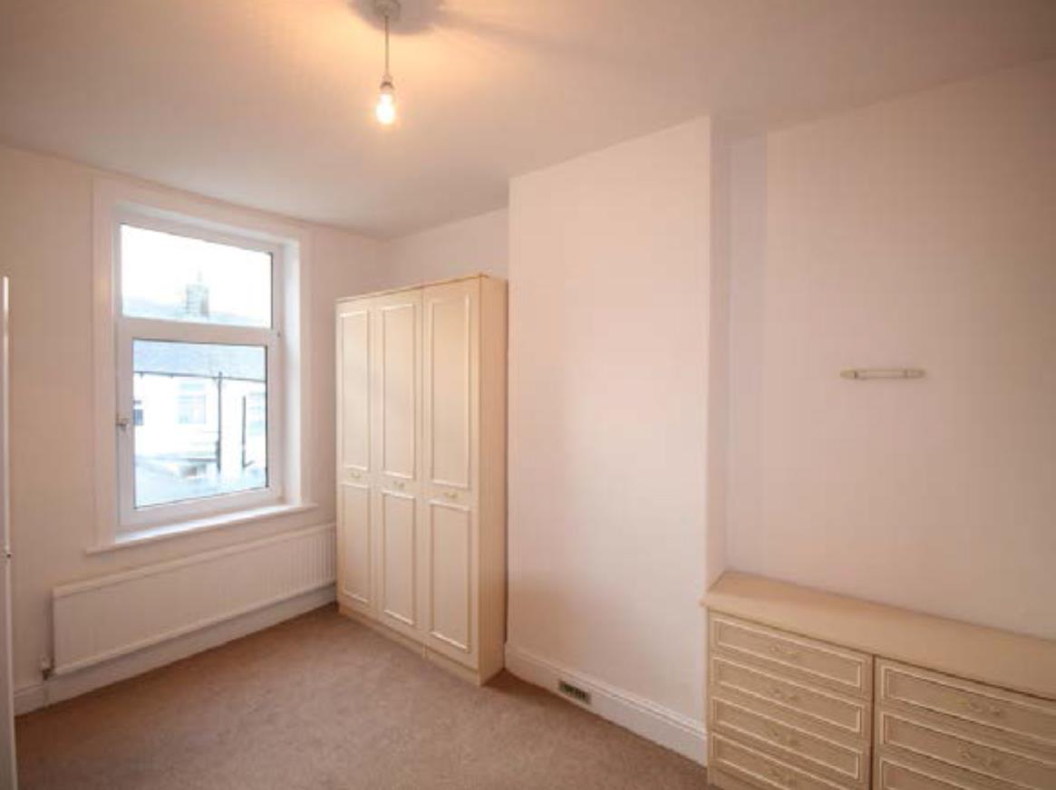 4 bedroom terraced house To Let in Barnoldswick - 12oakterracebarnoldswick-13.jpg